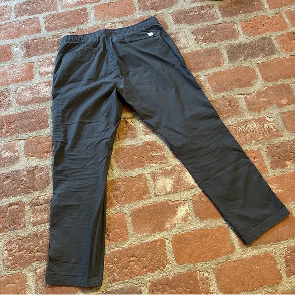 Vuori Women Ripstop Charcoal Gray Active Slim Fit Pants Size XL Athleisure - Picture 9 of 16